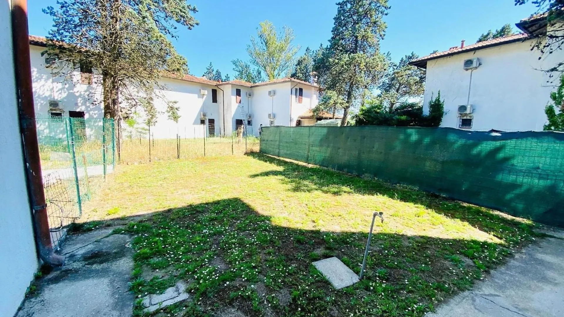 Ferienhaus In Lido Delle Nazioni Mit Privatem Garten